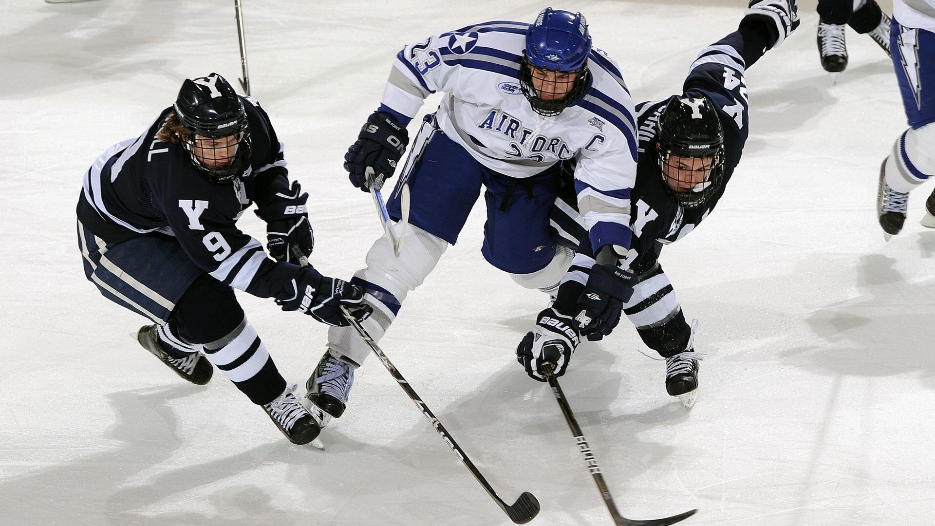 奥预赛国家队惨败 球迷反思防守漏洞，2020奥预赛分组